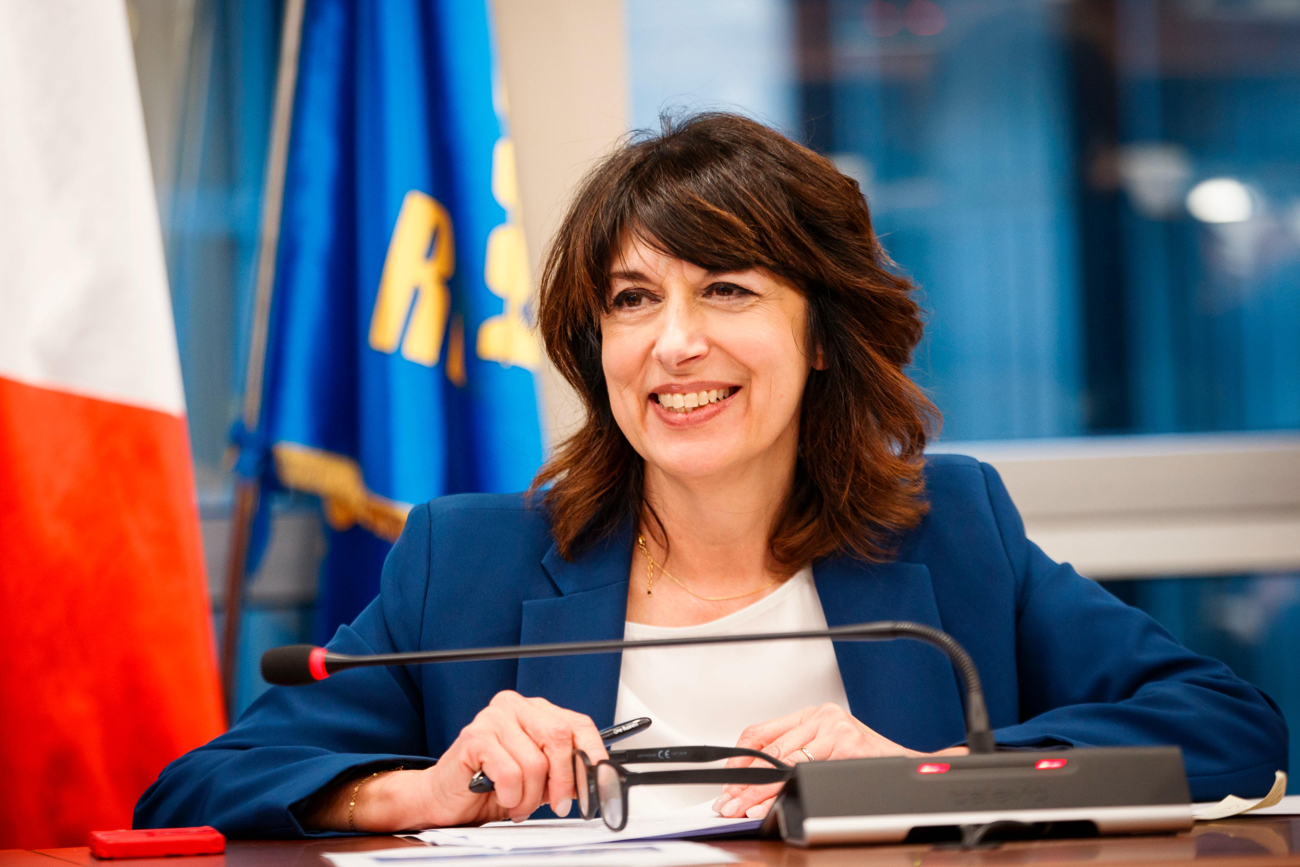 Assessore Angelilli Baket Bond