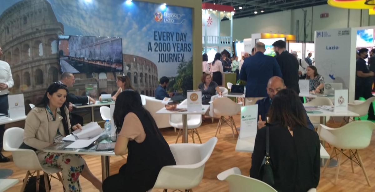 Stand della Regione Lazio presso l'Arabian Travel Market di Dubai