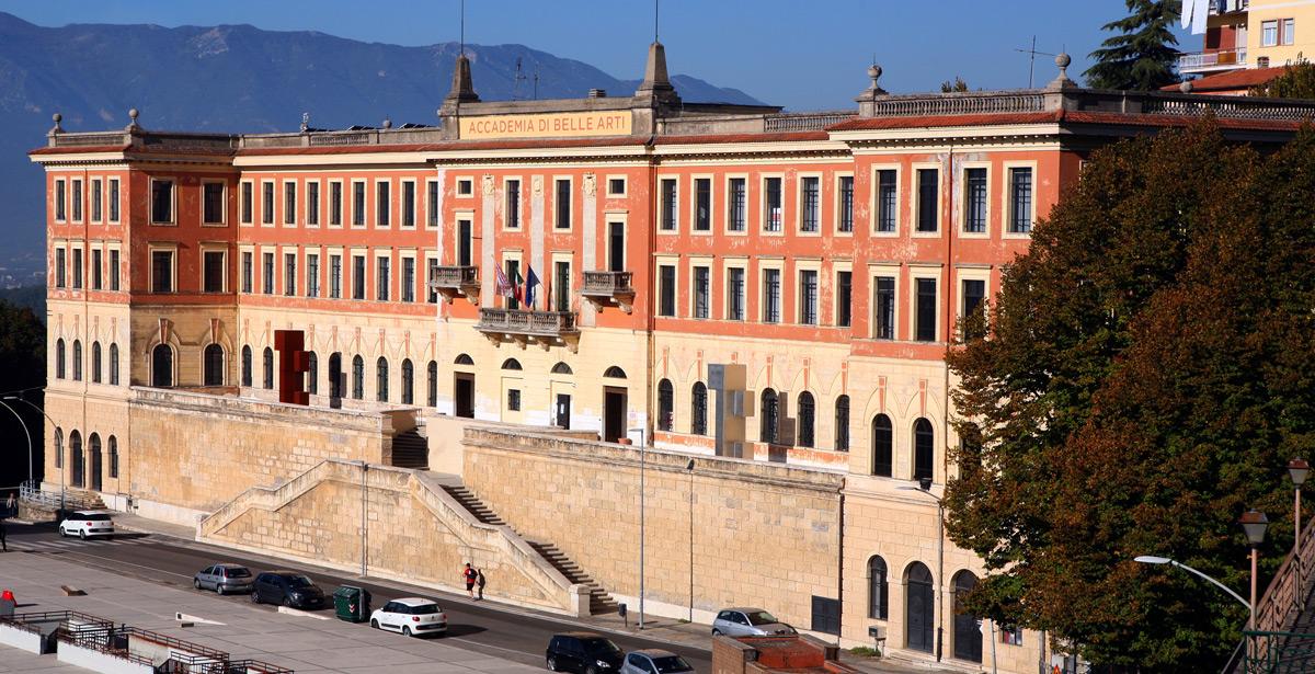 Accademia delle belle arti di Frosinone - Foto di Rick Henzel da Adobe Stock