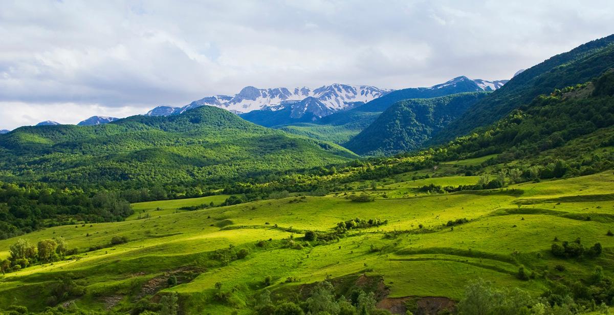 Panoramica del Parco Nazionale Abruzzo Lazio e Molise - Foto di Sergio Di Giovanni da Adobe Stock