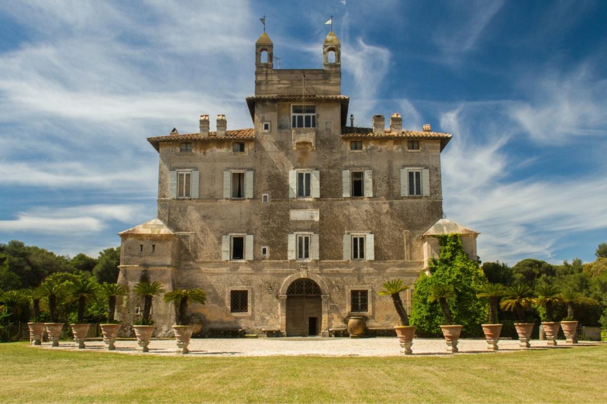 castello Chigi