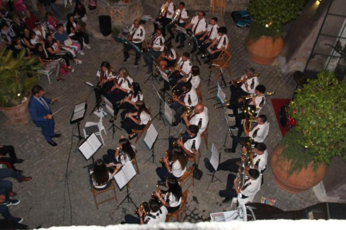 Banda