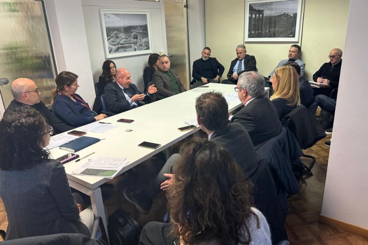 tavolo-treno-roma-formia