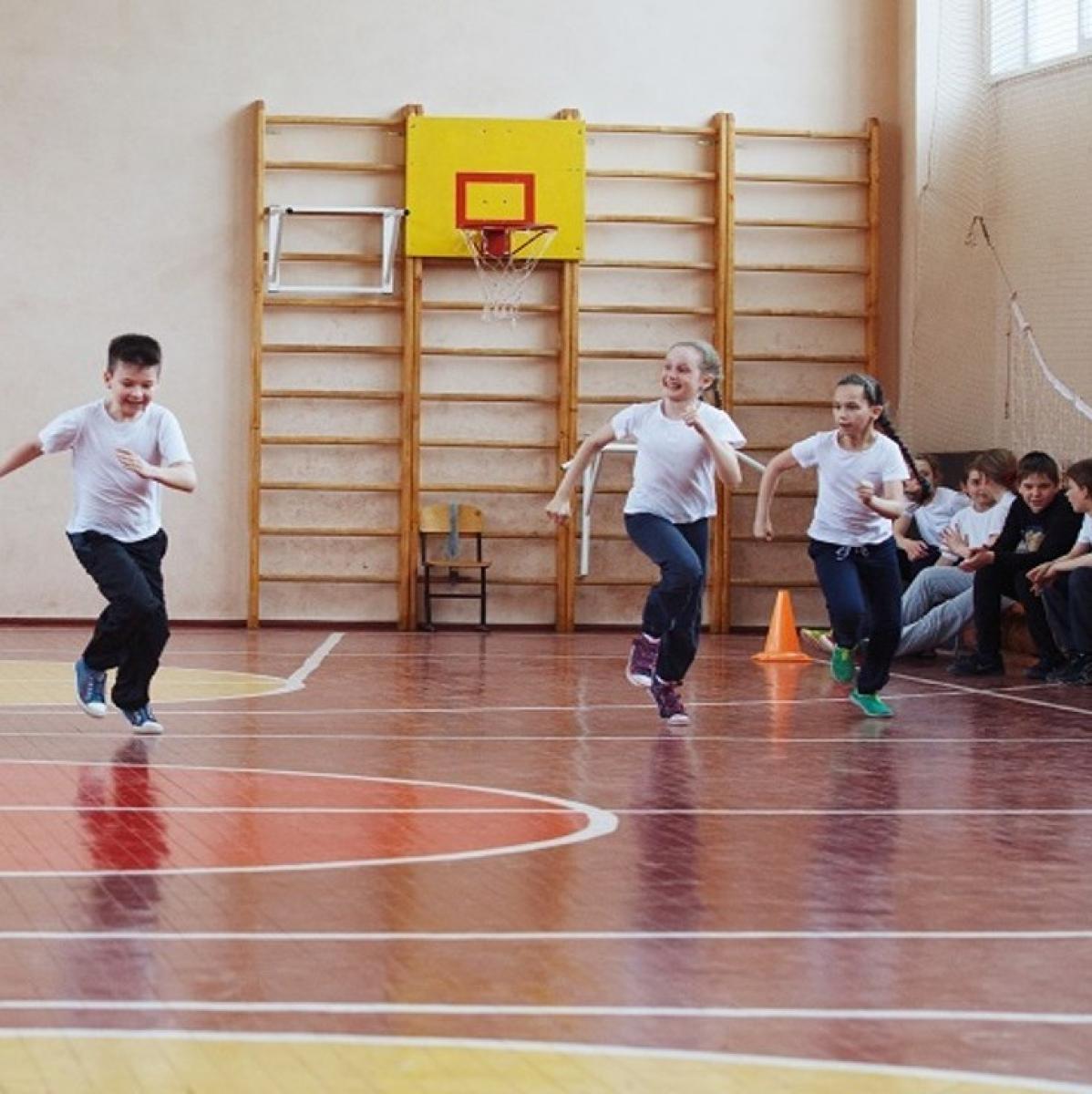 bambini che fanno sport